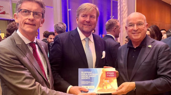 Uitreiking Blueprint Circular water aan Koning Willem-Alexander