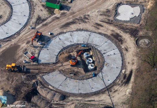 Bovenaanzicht regenwatertanks Ecodorp Boekel