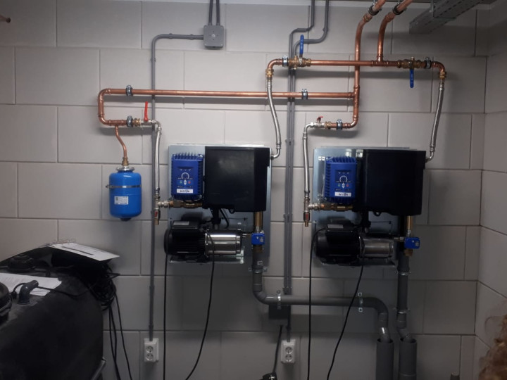 Pompen voor regenwatersysteem appartementen